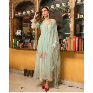 Ammara Khan Aquamarine Pishwas